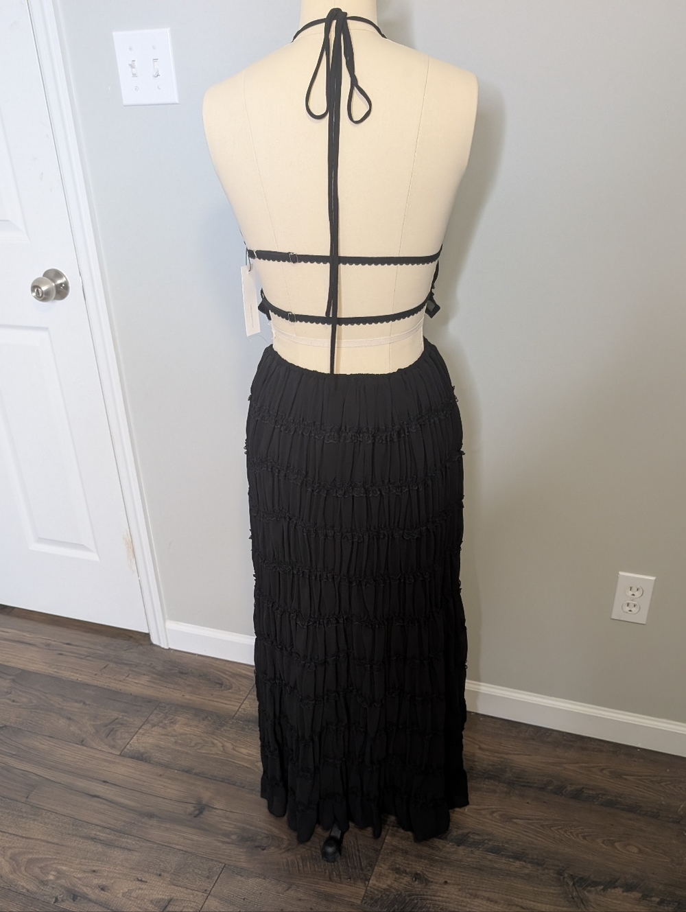Mable Black Smocked Halter Crop Top & Maxi Skirt Set Size Medium - Picture 2 of 10